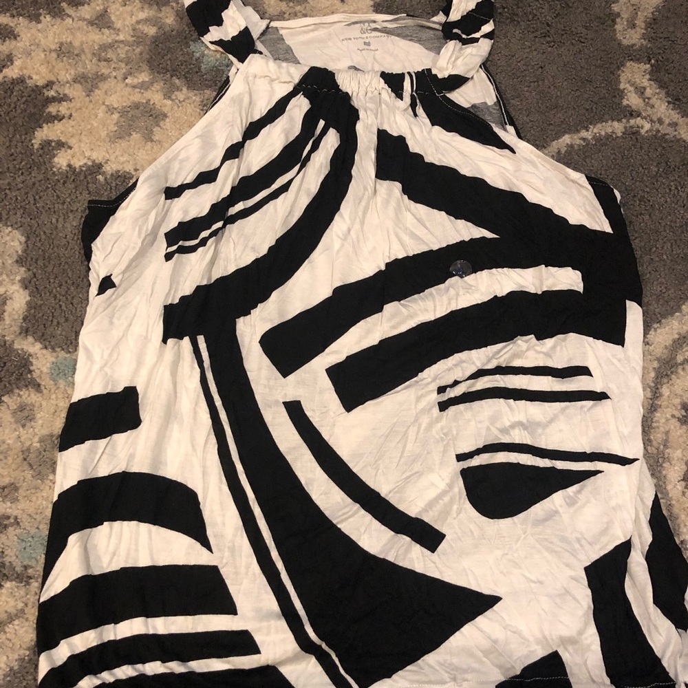 New York and Company Top